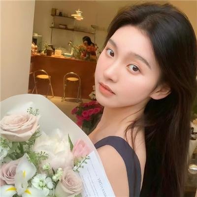 美丽小魔头 海报